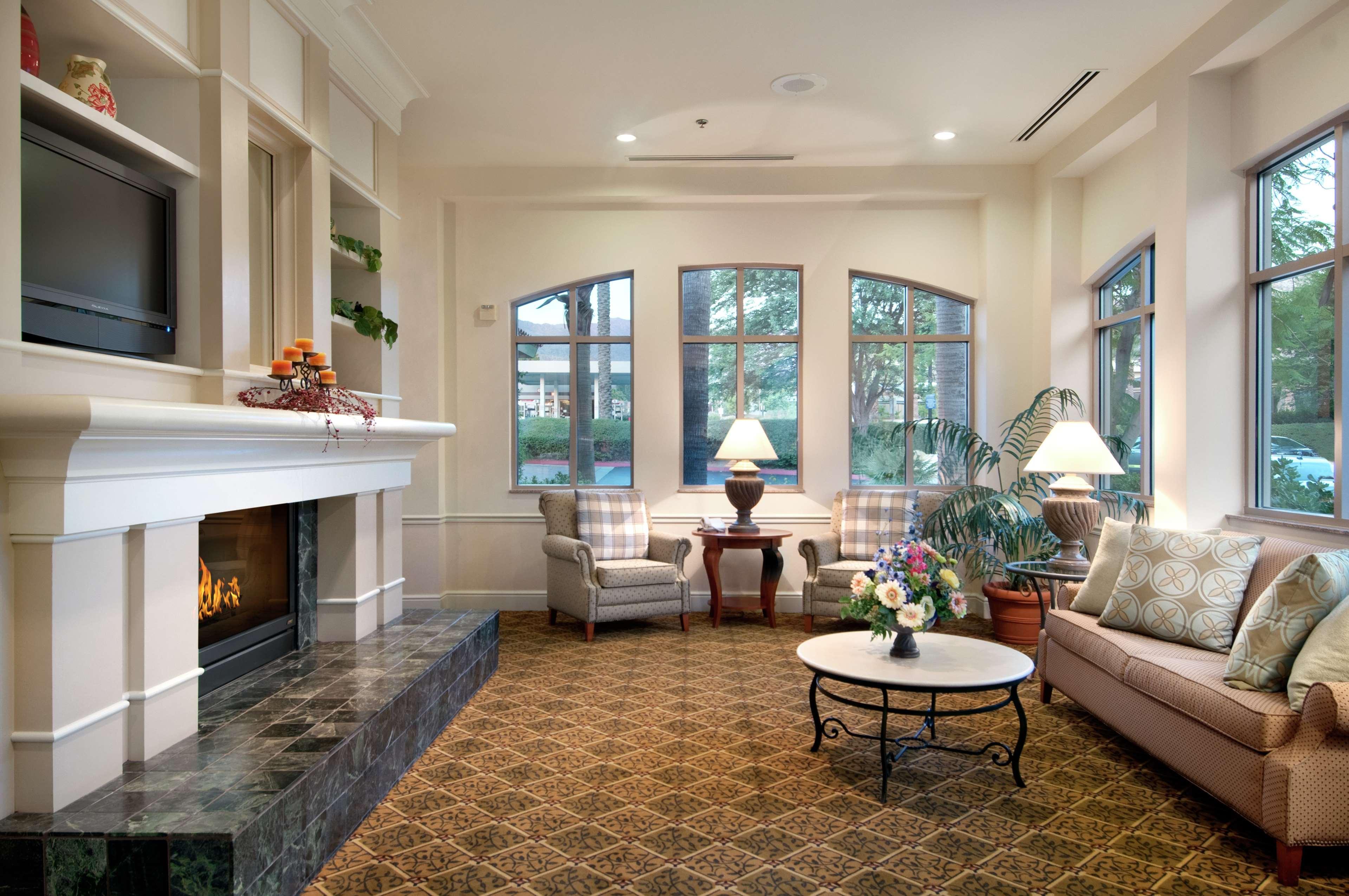 Hilton Garden Inn Palm Springs/רנצ'ו מיראז' מראה חיצוני תמונה