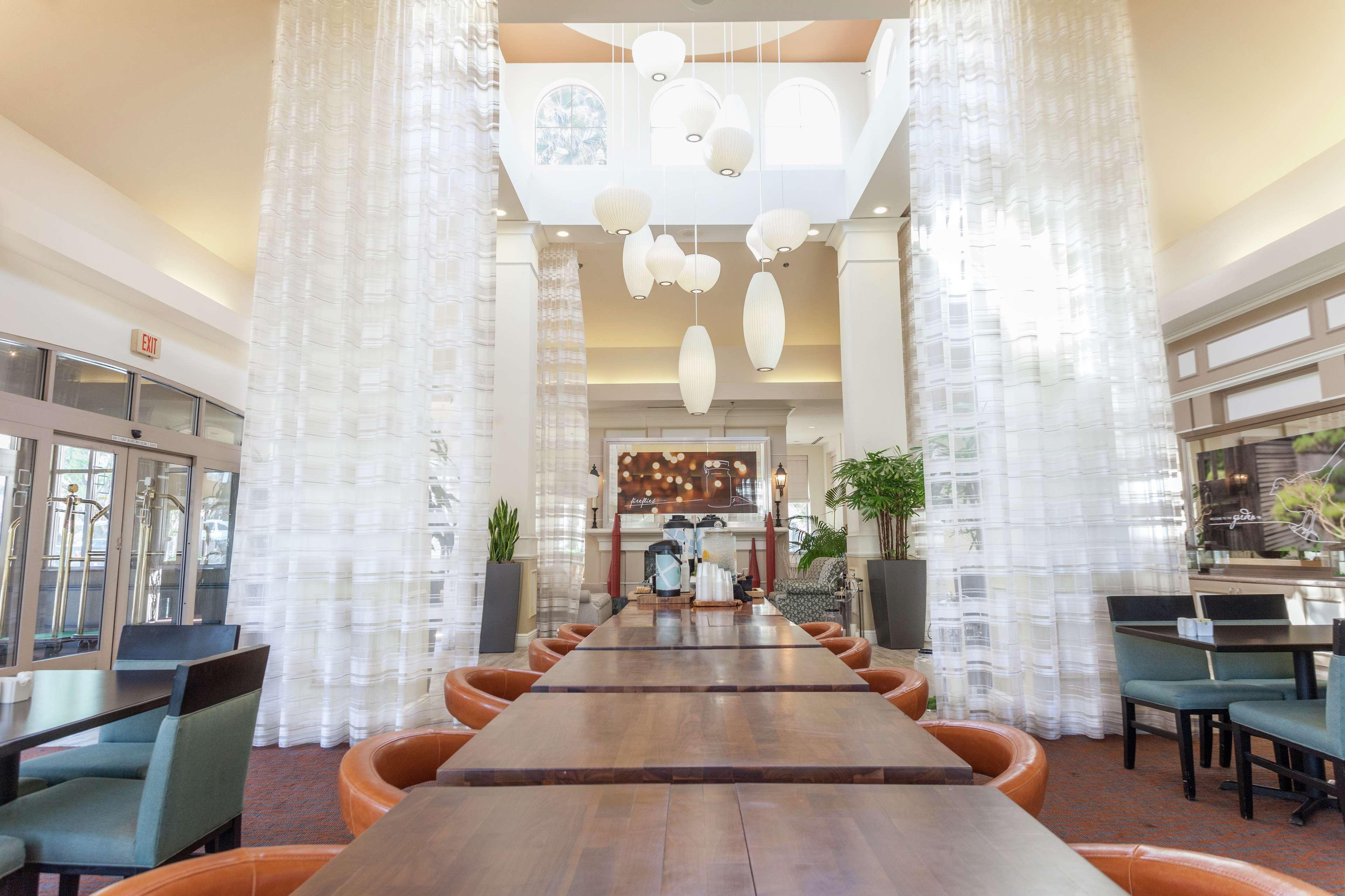Hilton Garden Inn Palm Springs/רנצ'ו מיראז' מראה חיצוני תמונה