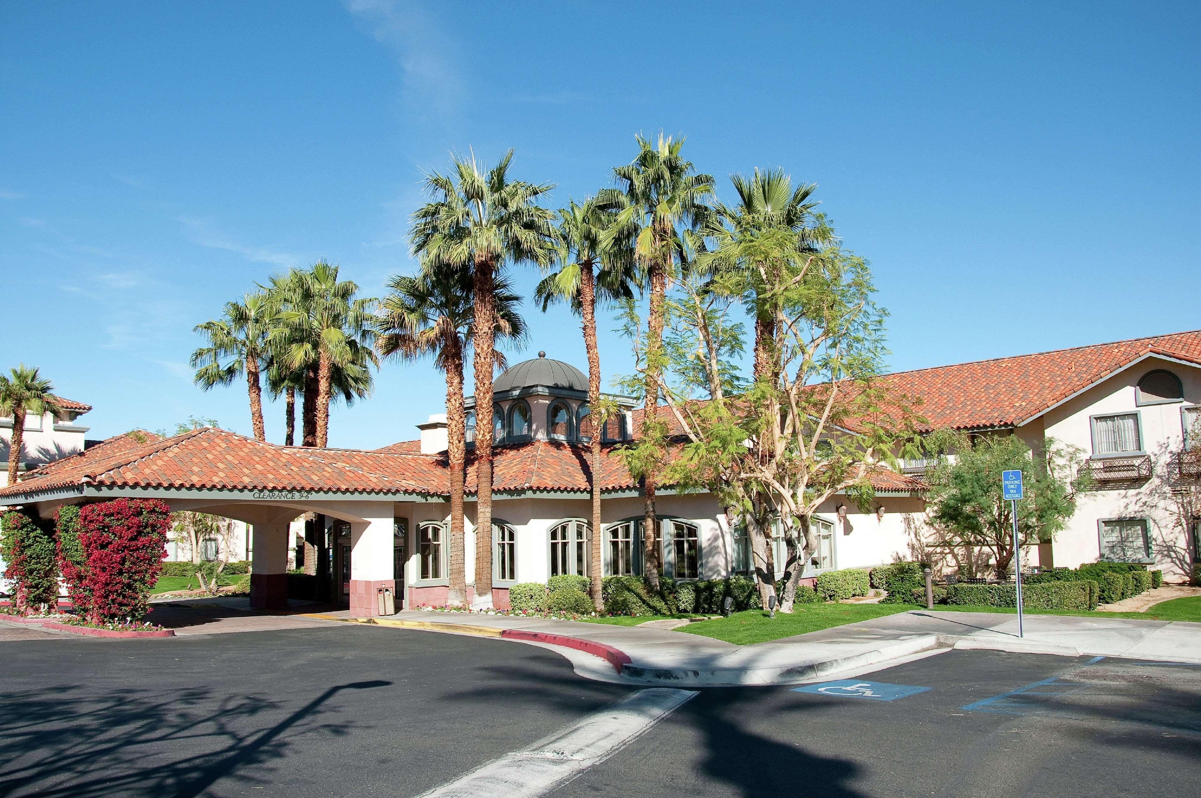 Hilton Garden Inn Palm Springs/רנצ'ו מיראז' מראה חיצוני תמונה