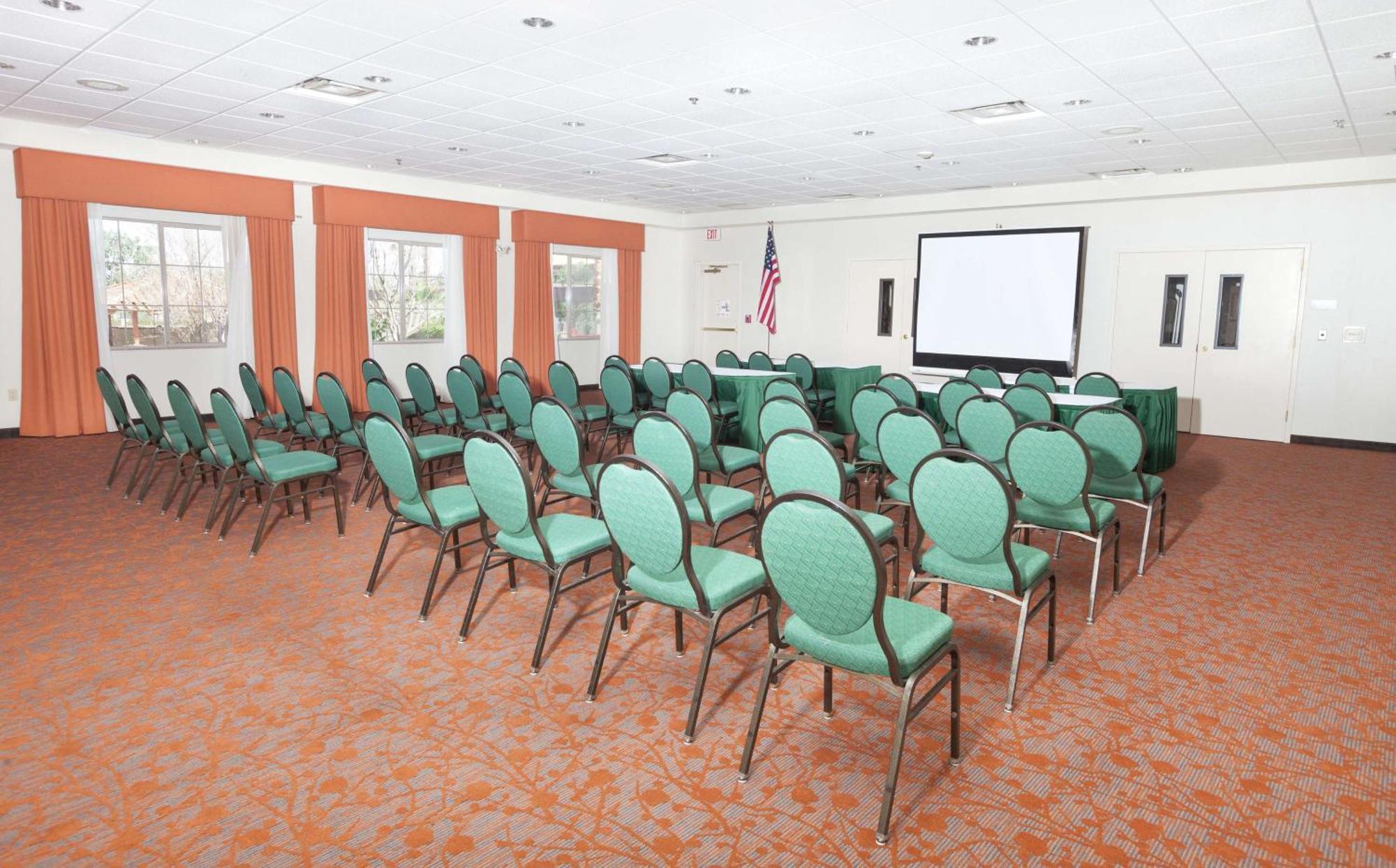 Hilton Garden Inn Palm Springs/רנצ'ו מיראז' מראה חיצוני תמונה