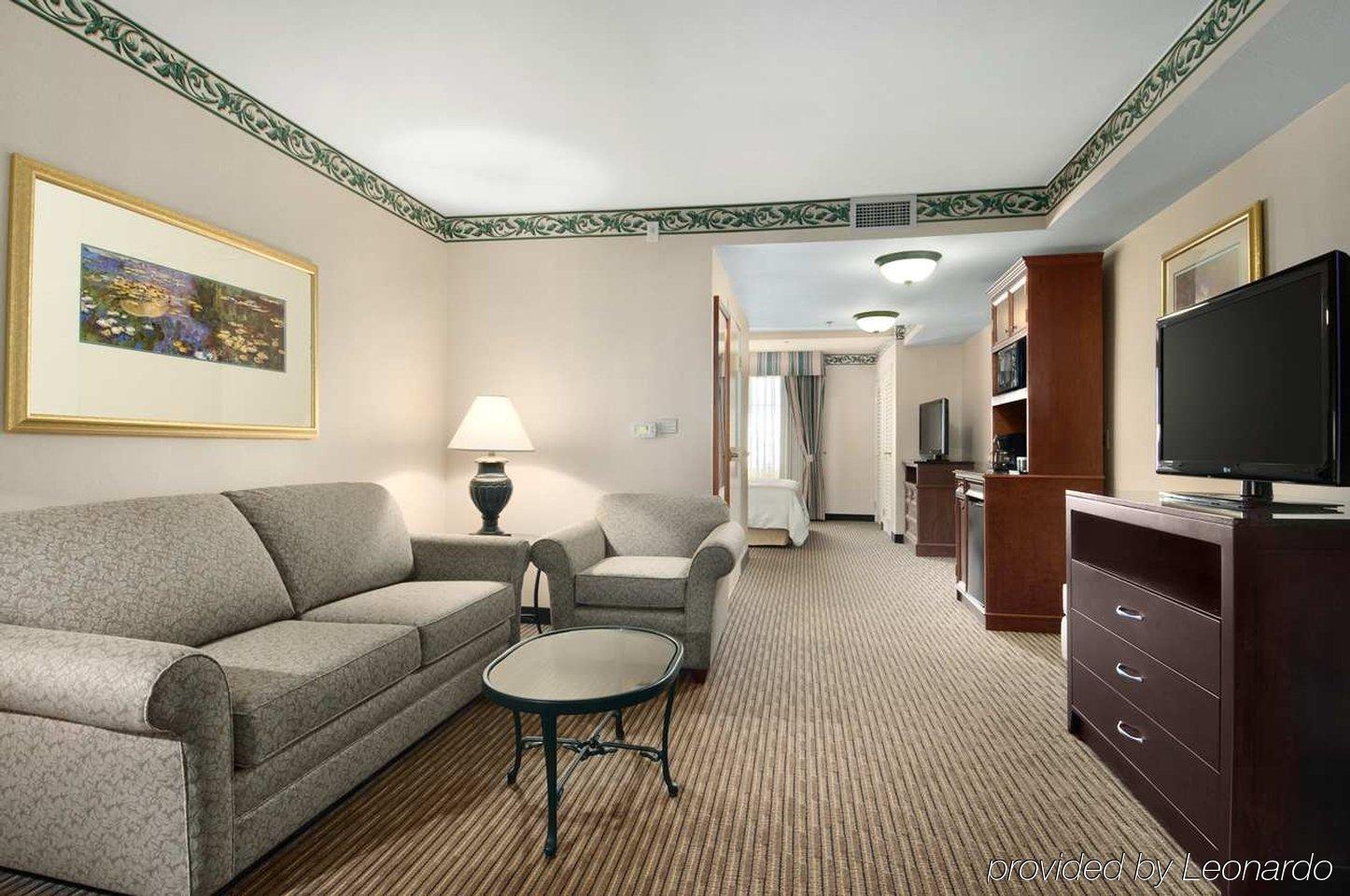 Hilton Garden Inn Palm Springs/רנצ'ו מיראז' חדר תמונה