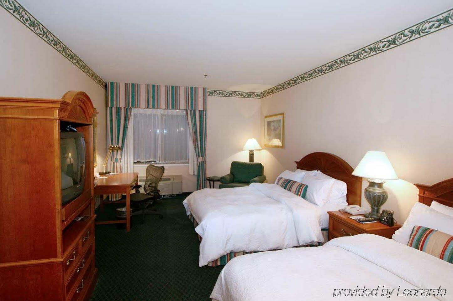 Hilton Garden Inn Palm Springs/רנצ'ו מיראז' מראה חיצוני תמונה
